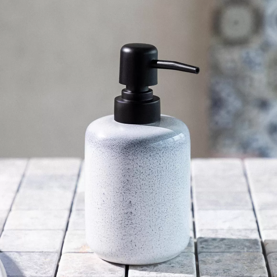 HOMLA Dozownik Mabel Szary 10X10X13,4 Cm