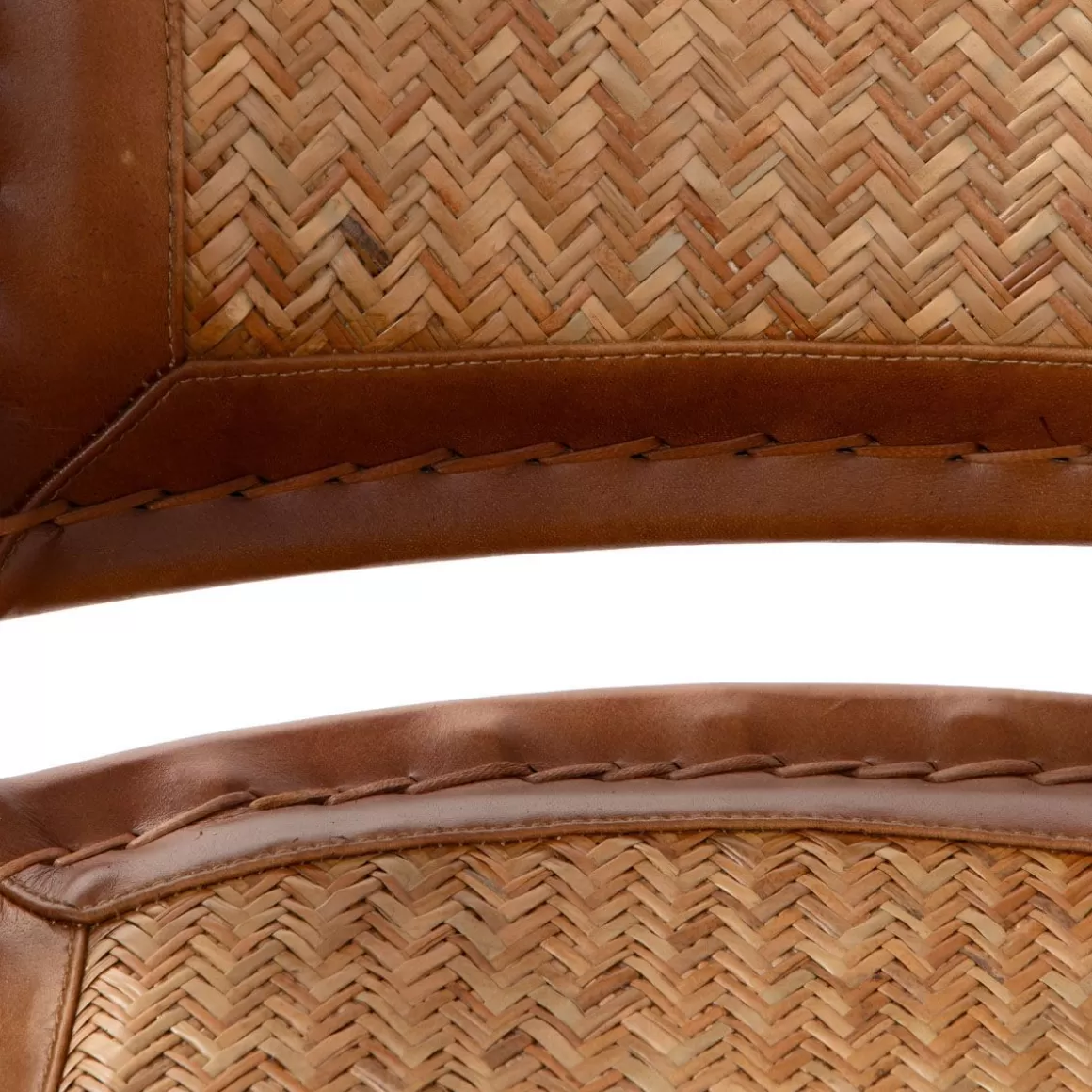 HOMLA Fotel Gladio W Obiciu Ze Skory Bawolej Brazowe 68X76X75 Cm