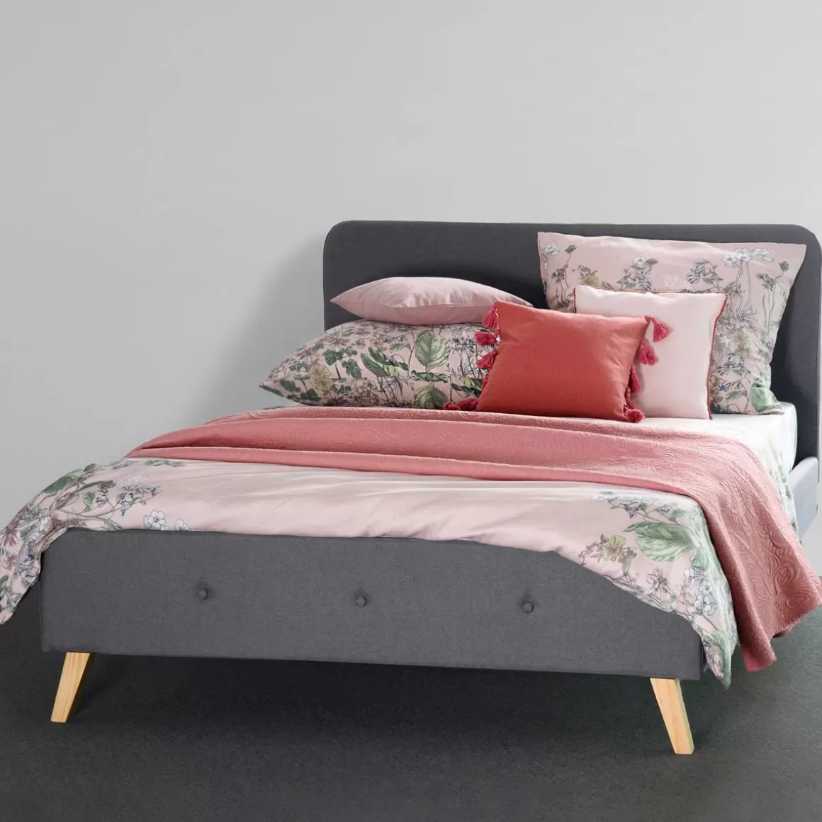 ko_ze_stelazem_mikkel_welurowe_szare_x_cm_10-2.webp HOMLA Łóżko Ze Stelazem Mikkel Welurowe Szare 160X200 Cm