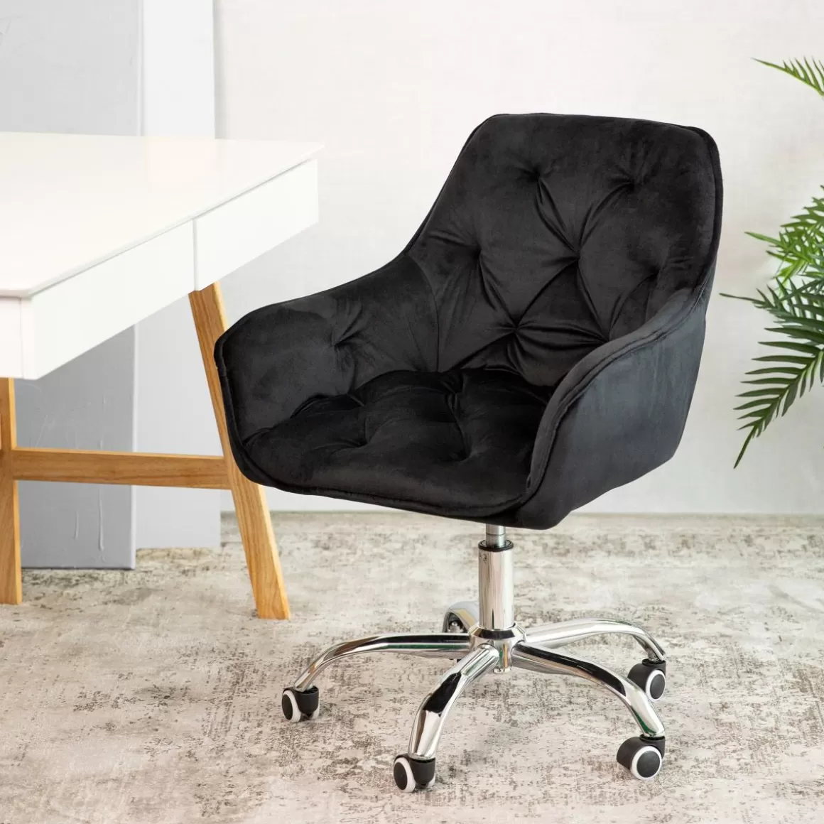 HOMLA Krzeslo Flossi Welurowe Obrotowe Czarne 57X65X90 Cm