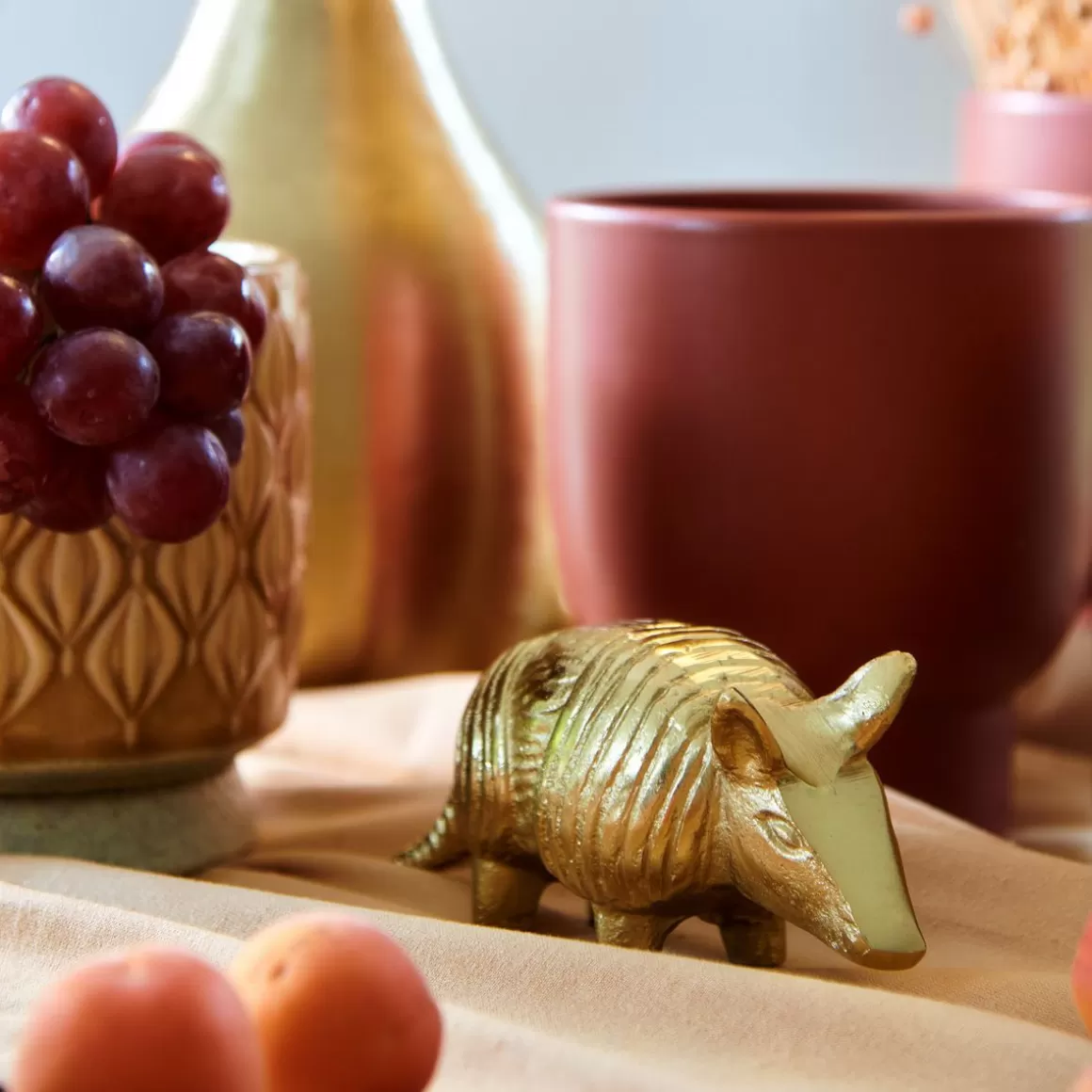 HOMLA Ozdoba Stojaca Girona Pancernik Zloty 16X6X7 Cm