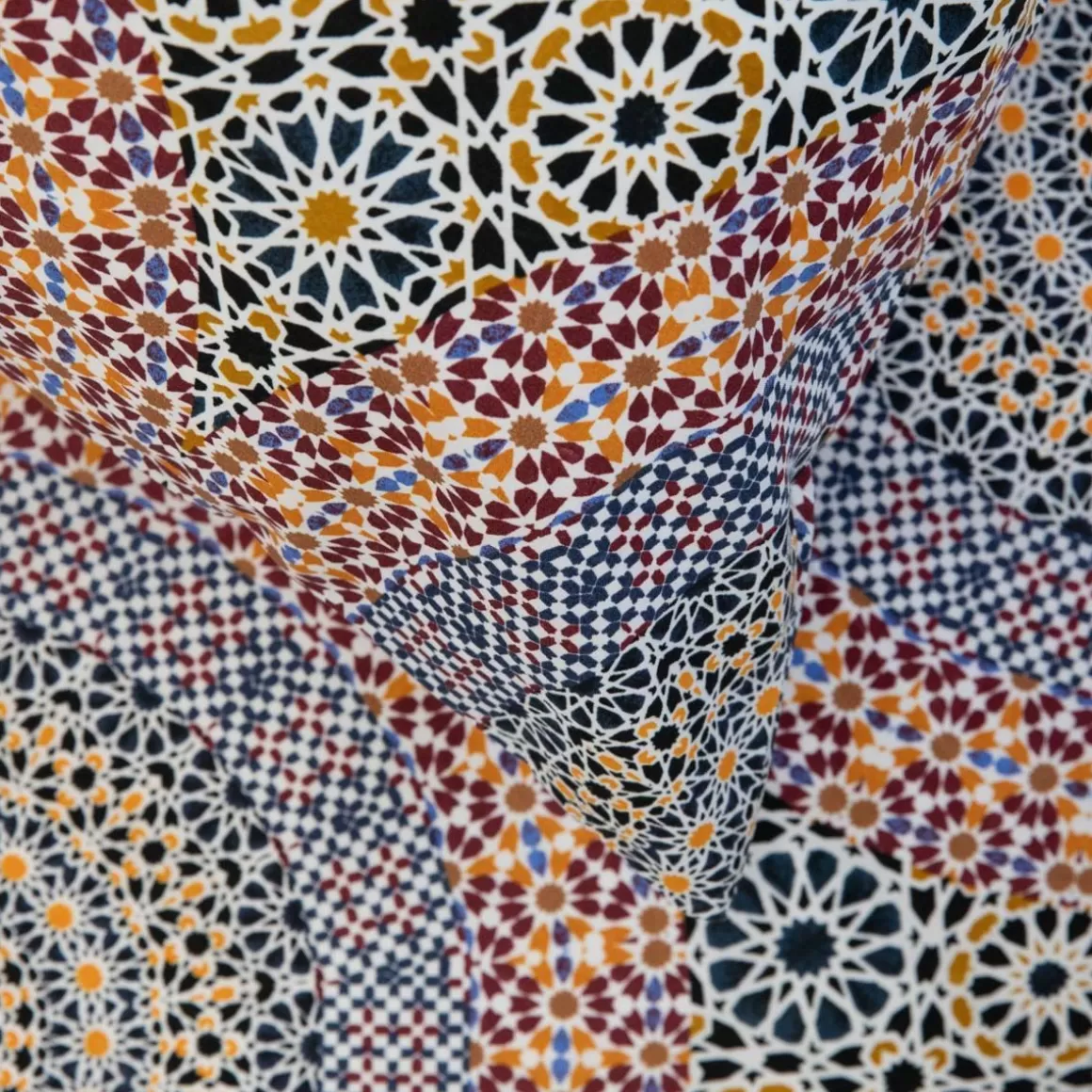 HOMLA Pościel Antone Z Mikrofibry Wzor 140X200 Cm + 1*70X80 Cm