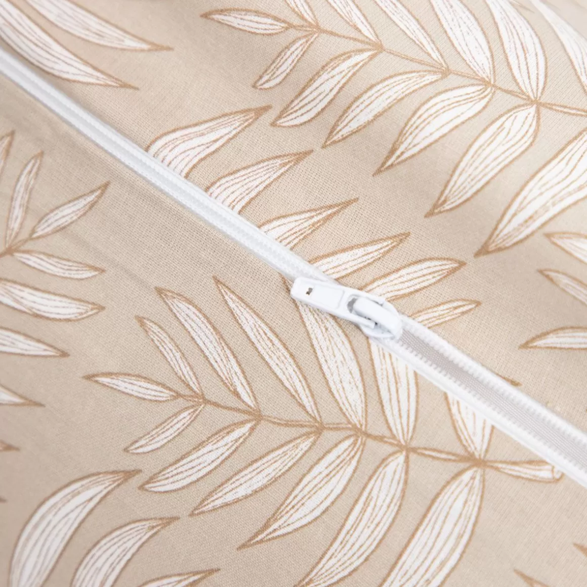 HOMLA Pościel Coraline Bawelniana Bezowa W Liscie 160X200 Cm