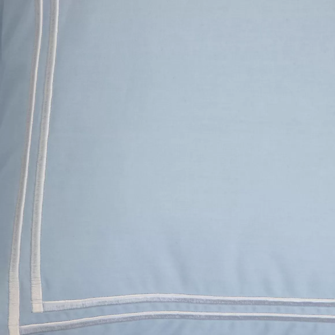 HOMLA Pościel Gabriele Perkalowa Niebieska Z Haftem Premium 200X220 + 2*50X60 Cm