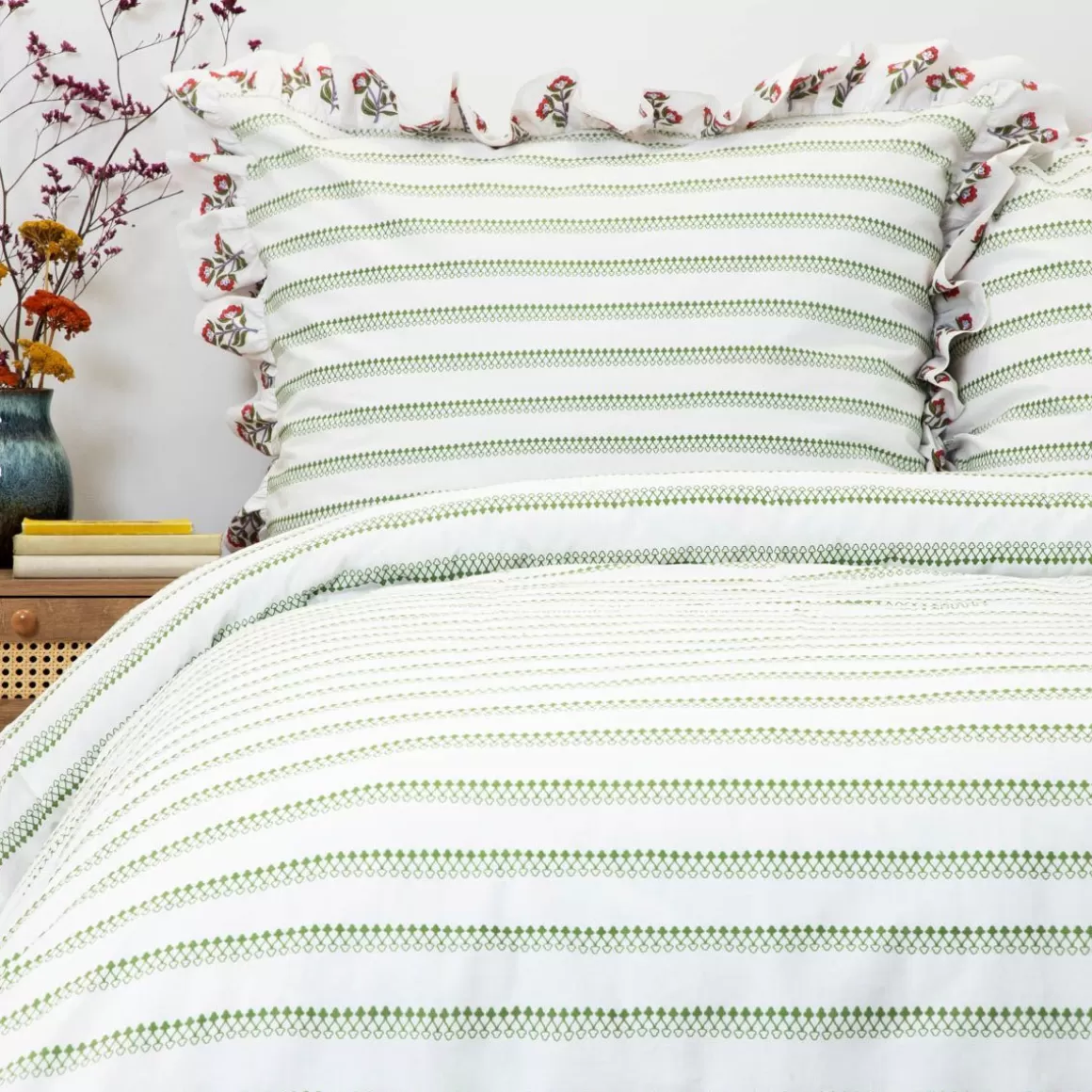 HOMLA Pościel Katina Bawelniana W Zielony Wzor Z Falbanka 160X200 Cm