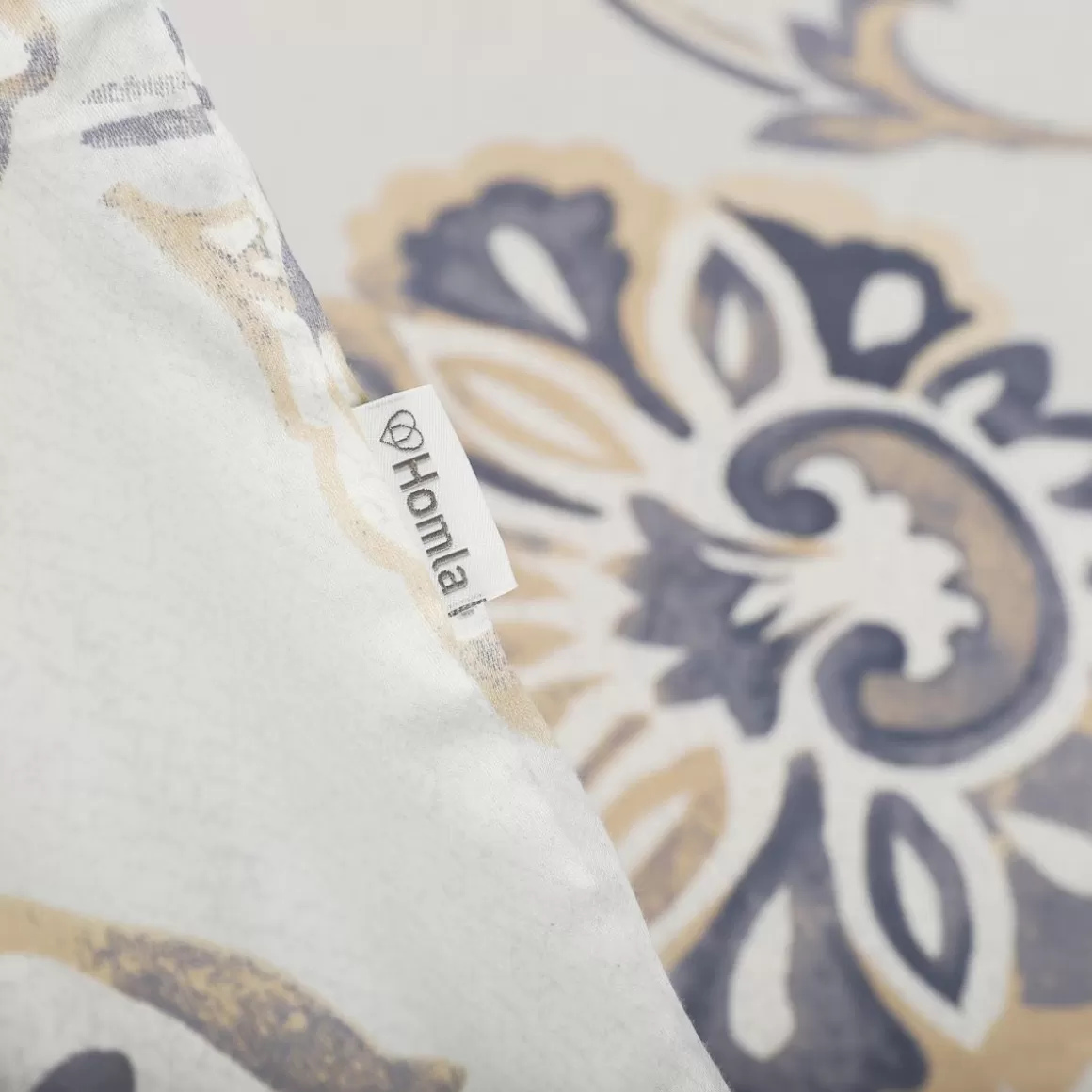 pociel_rukki_satynowa_wzor_boho_x_cm_5-1.webp HOMLA Pościel Rukki Satynowa Wzor Boho 160X200 Cm