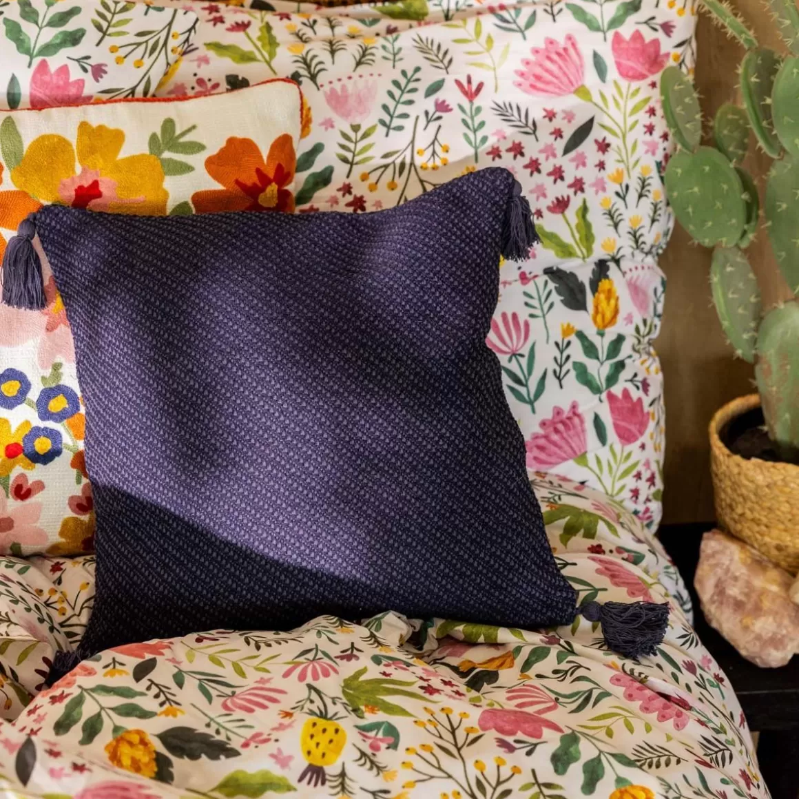 HOMLA Poszewka Morris Z Fredzlami Granatowa 45X45 Cm