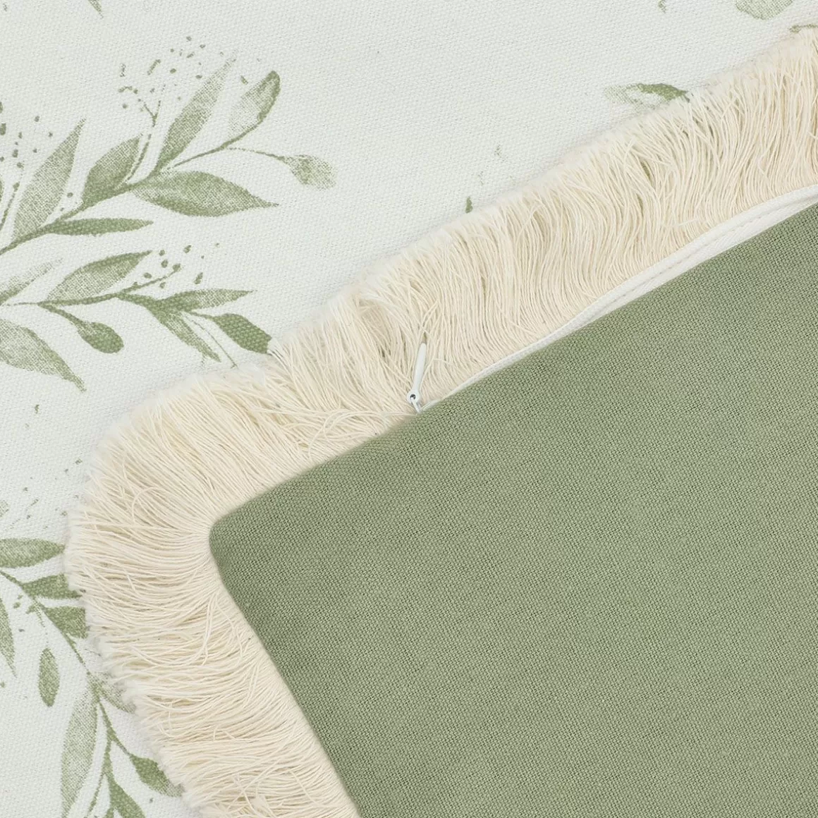 poszewka_pistacio_lisc_eukaliptusa_x_cm_6.webp HOMLA Poszewka Pistacio Lisc Eukaliptusa 45X45 Cm