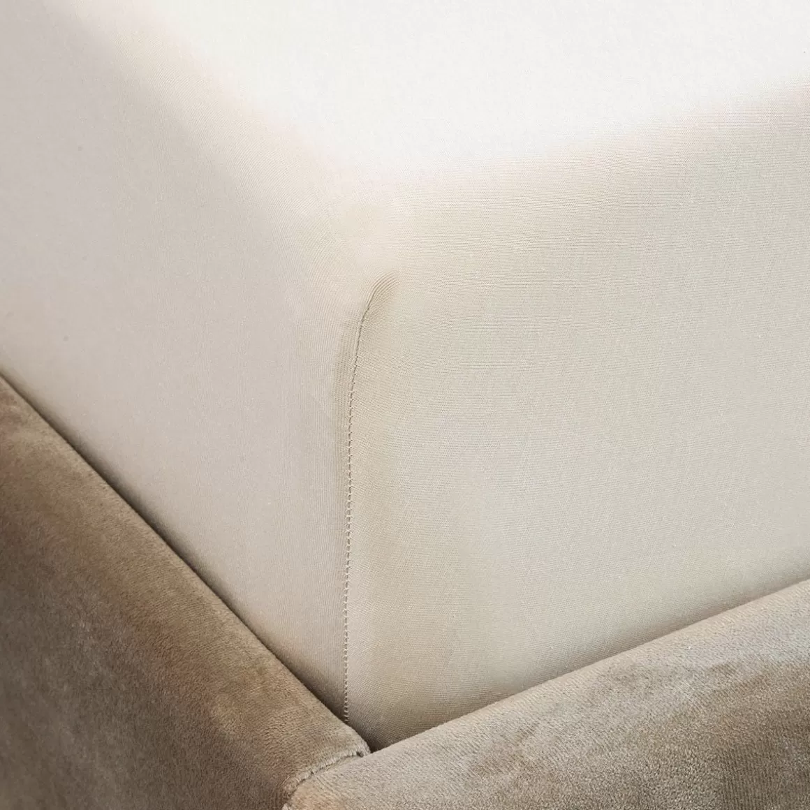 HOMLA Przescieradlo Pelly Jersey Bezowe Premium 140X200 Cm