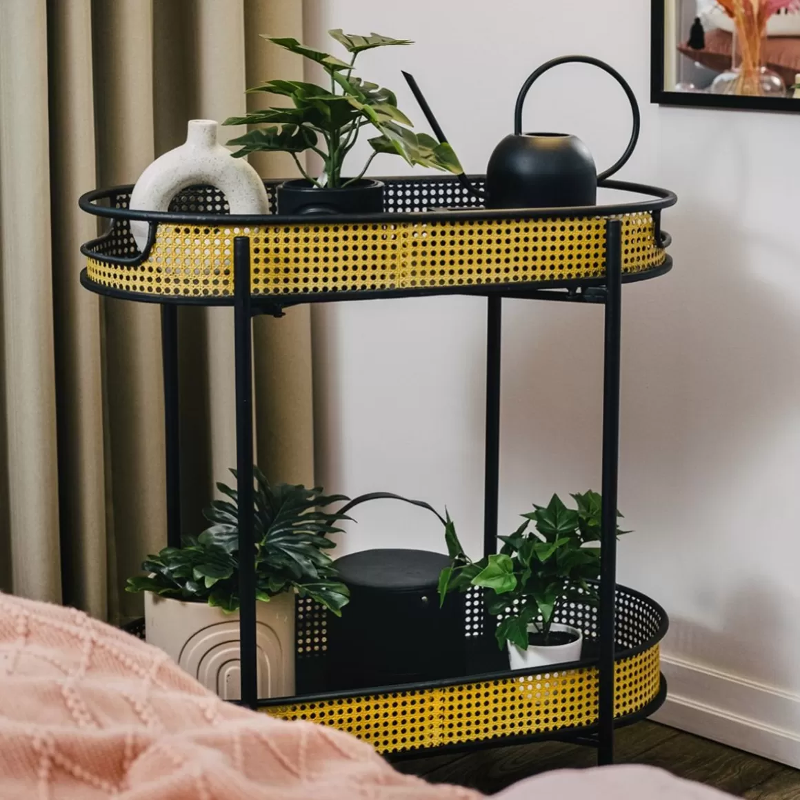 roslina_monstera_sztuczna__cm_3.webp HOMLA Roslina Monstera Sztuczna 29 Cm