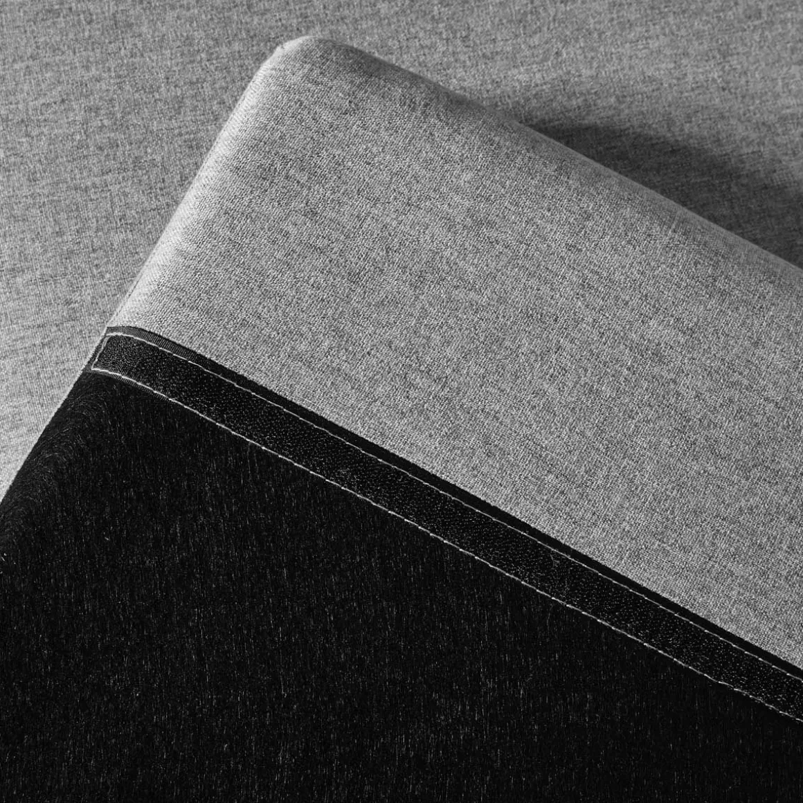 sofa_sophie_w_tkaninie_jasnoszara_xx_cm_7.webp HOMLA Sofa Sophie W Tkaninie Jasnoszara 130X75X93 Cm