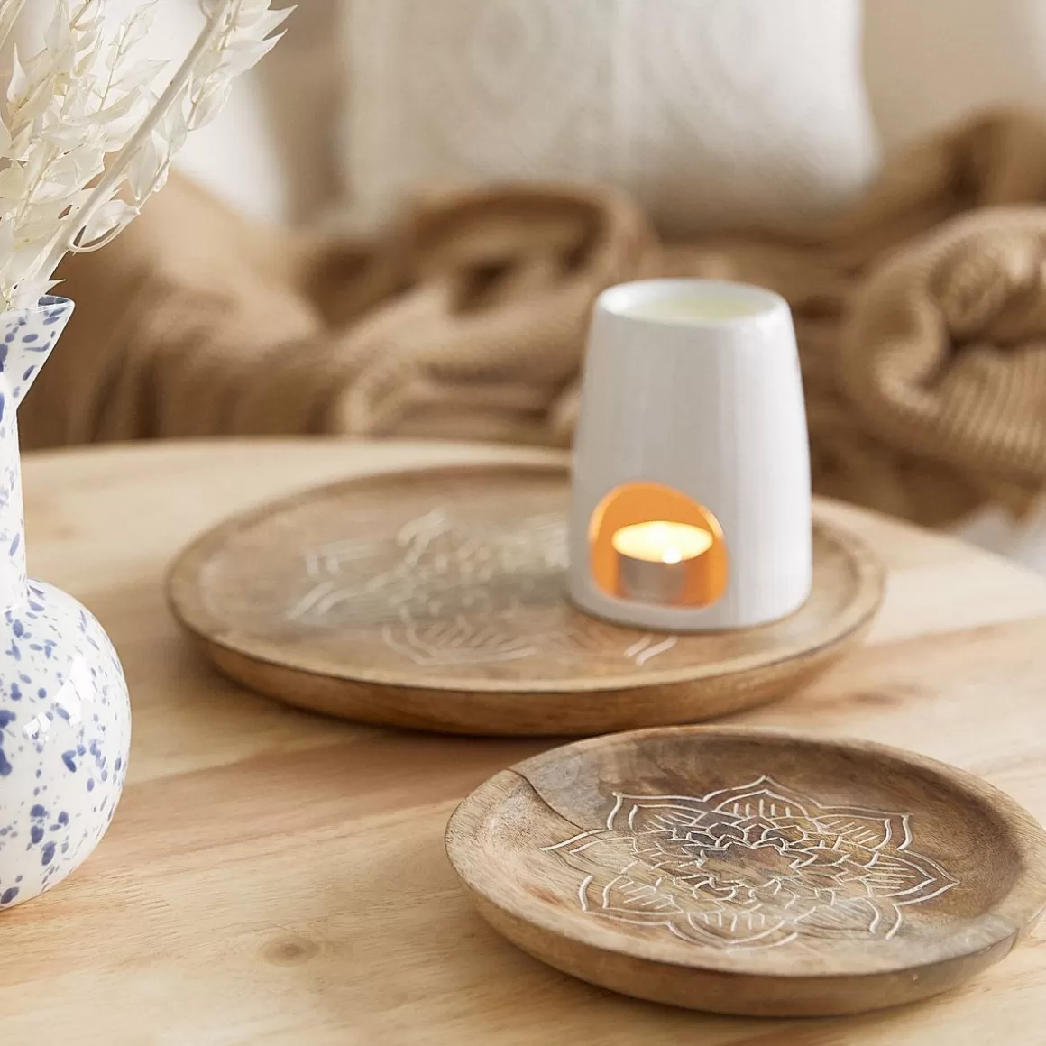 HOMLA Taca Dekoracyjna Floar Z Drewna Mango 20 Cm