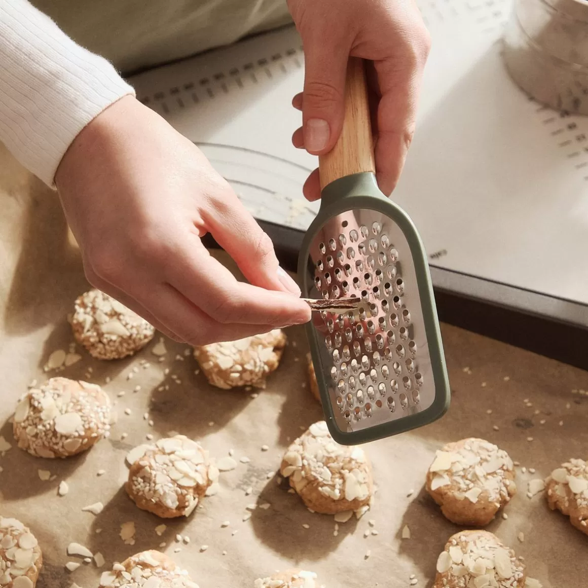 HOMLA Tarka Blissford Z Uchwytem 21 Cm