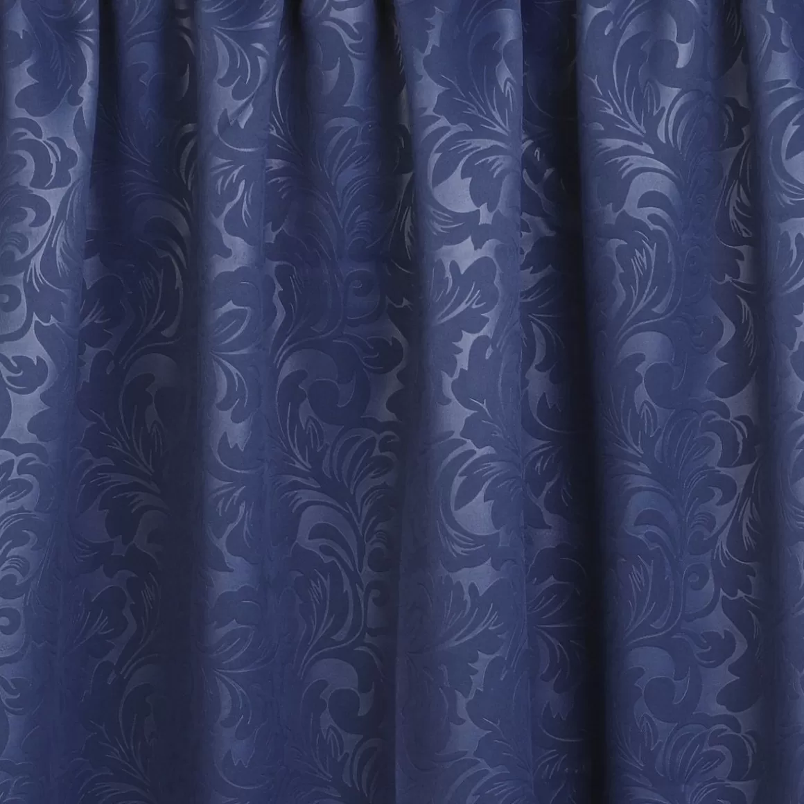 zaslona_elisi_z_wytlaczanym_wzorem_granatowa_x_cm_5.webp HOMLA Zaslona Elisi Z Wytlaczanym Wzorem Granatowa 140X250 Cm